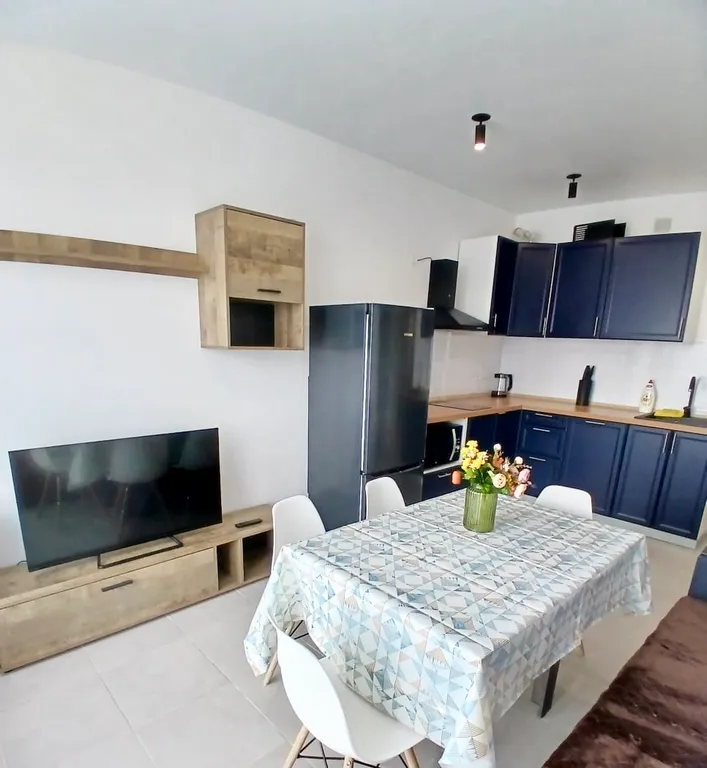 Art Life Apartment Luhmanovskaya