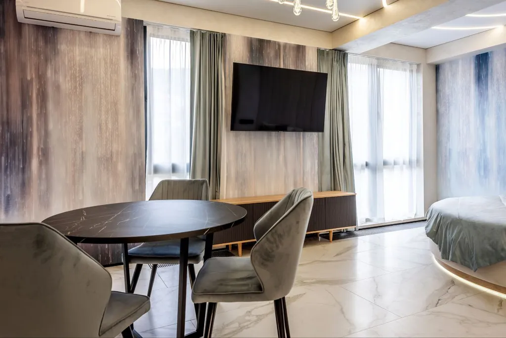 Студия с джакузи в центре Сочи