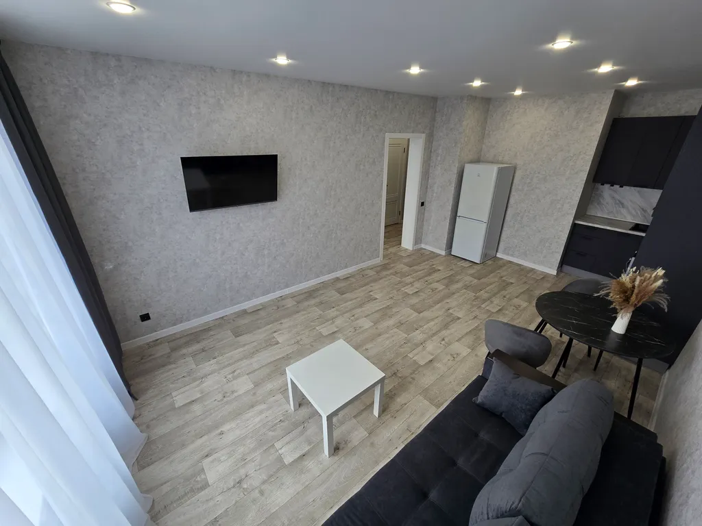 Квартира в новом доме возле Парка Ангелов