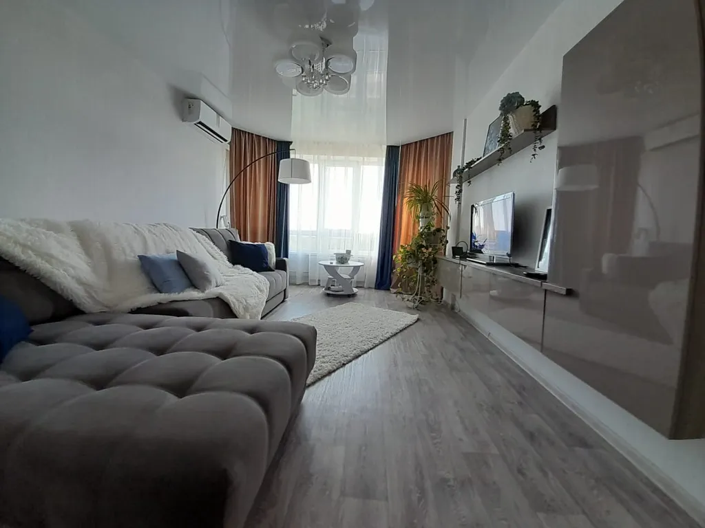 Видовая квартира в ЖК Цветы