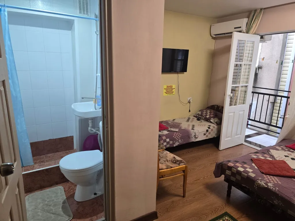 Квартира Квартира Семейное блаженство 3-х местный номер с балконом на 3-м этаже — Лазаревское