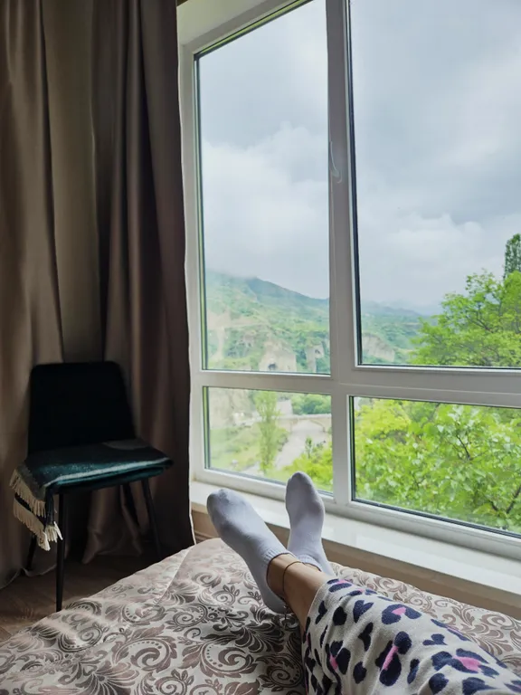 Солнечный коттедж у реки Кара-Койсу