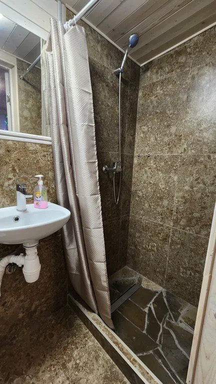 Домик на Ай Петри