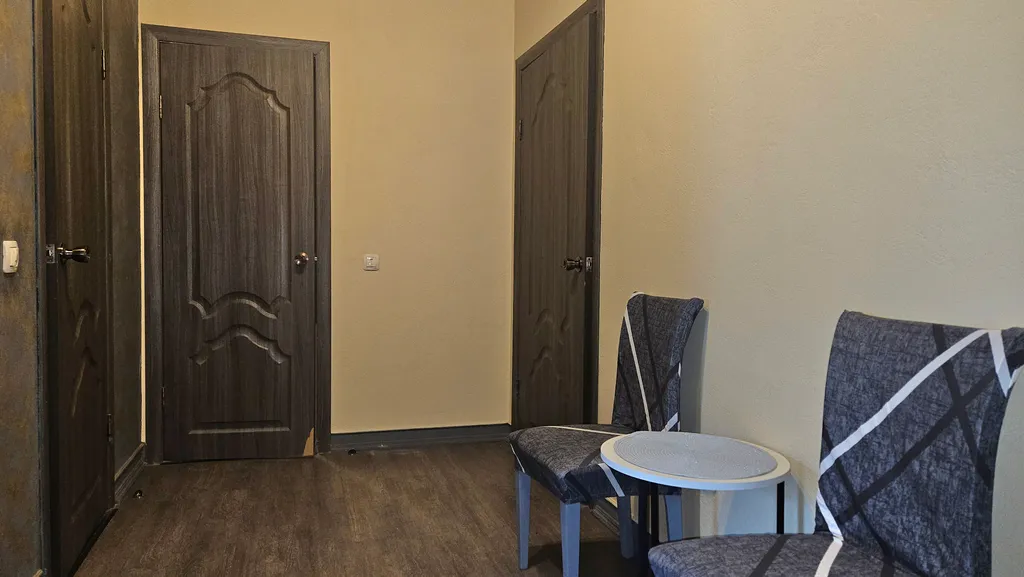 Квартира Квартира Просторная 3-комнатная в центре рядом с красивым парком — Екатеринбург