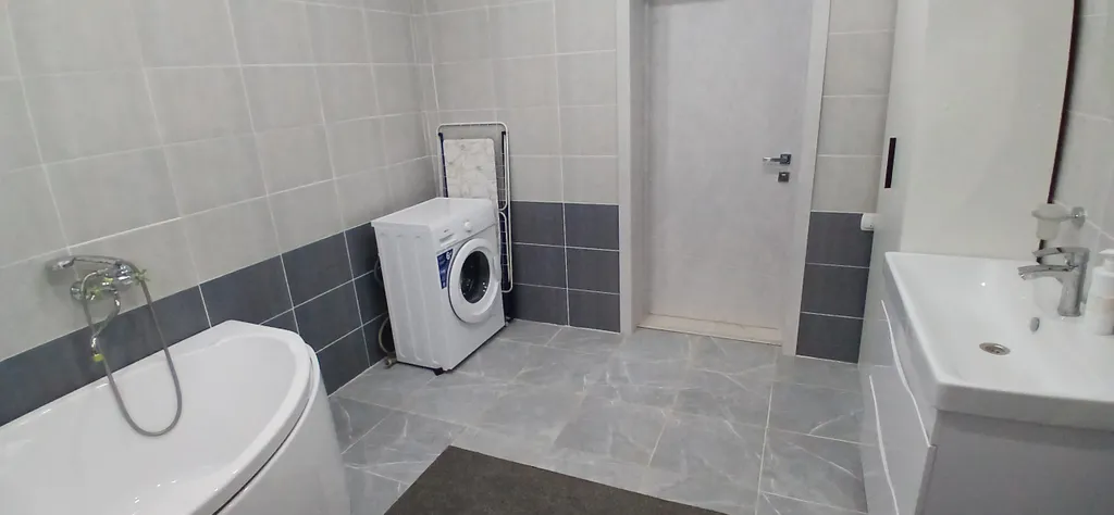 Большой уютный дом