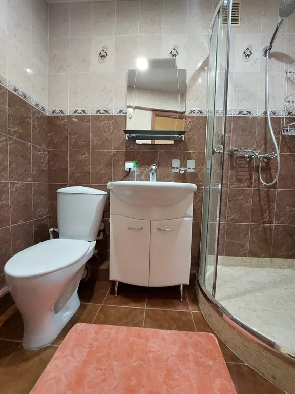 Уютная и чистая 1-комнатная квартира с новой мебелью