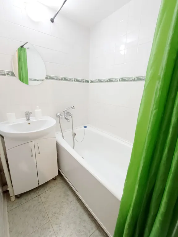 4-комнатная Квартира