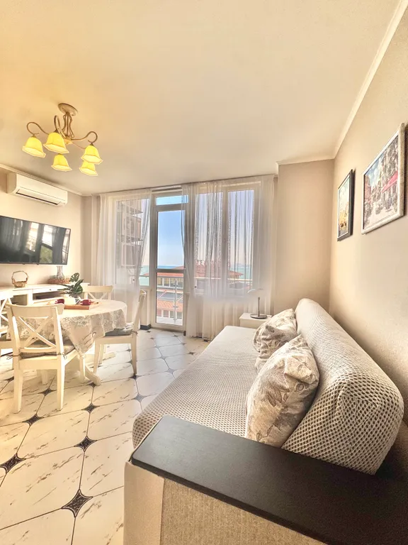 Квартира Семейные апартаменты с видом на море — Адлер