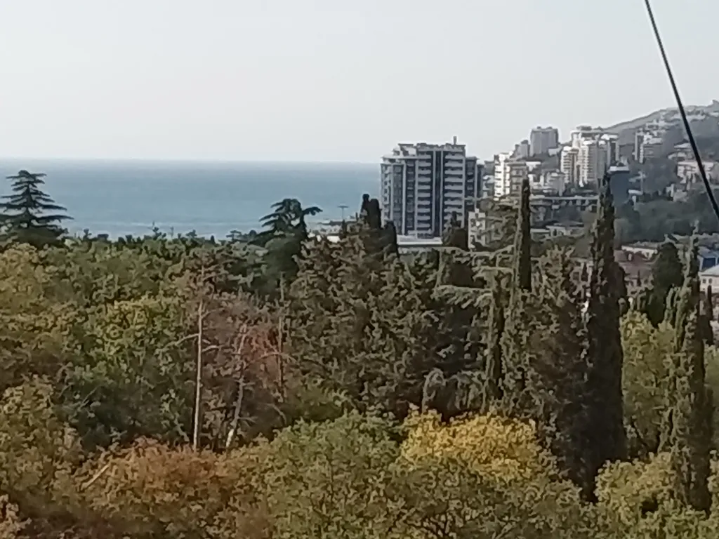 Просторная квартира центр города с видом на море и горы