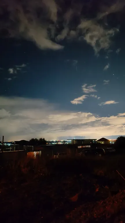 Коттедж Дом с потрясающим видом на город — Пигелево