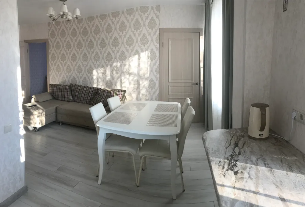 Уютная квартира в историческом центре города с видом на реку