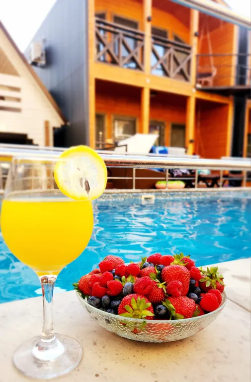 Коттедж Дом под ключ на 6 спальных мест, 250 метров от моря — аренда посуточно в Лермонтово