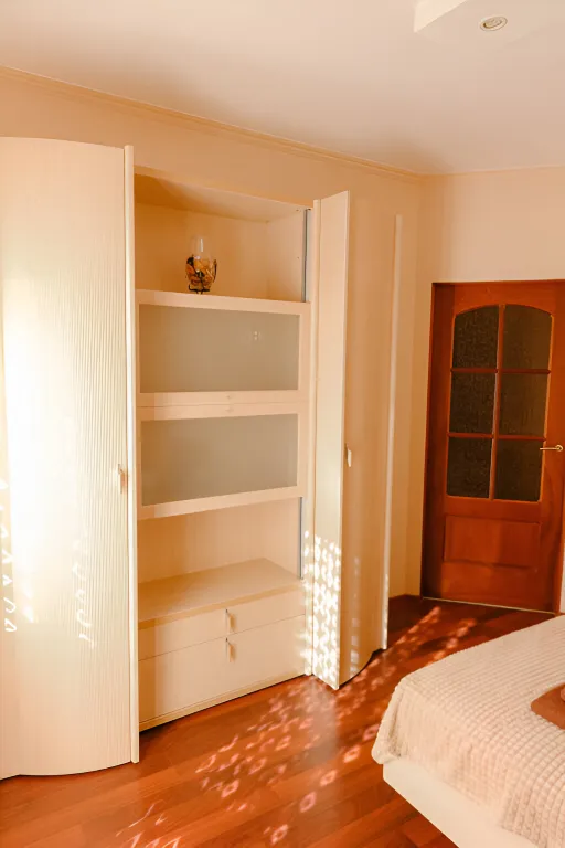 Тихие уютные апартаменты на склоне у озера