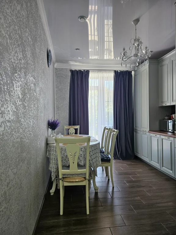 Шикарная квартира рядом с аэропортом, жд вокзал, экспоцентр