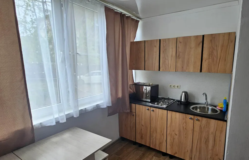 Трёхкомнатная квартира рядом с морем