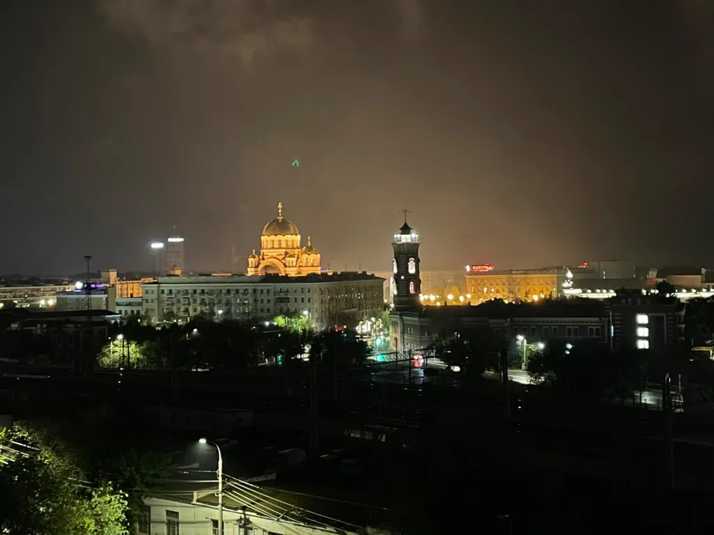 Квартира Просторная квартира в центре с панорамным видом на город — Волгоград