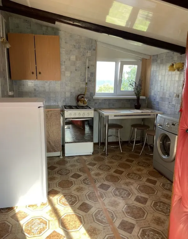 Деревенский домик с видом на Волгу