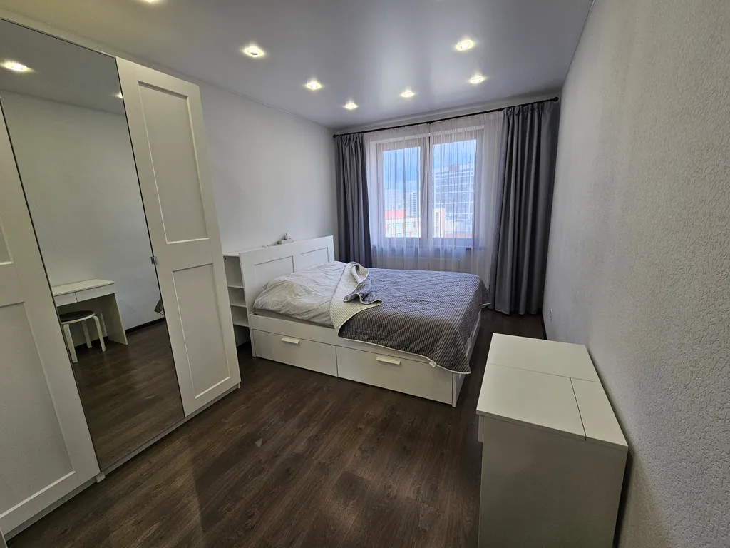 Евротрешка с большой лоджией