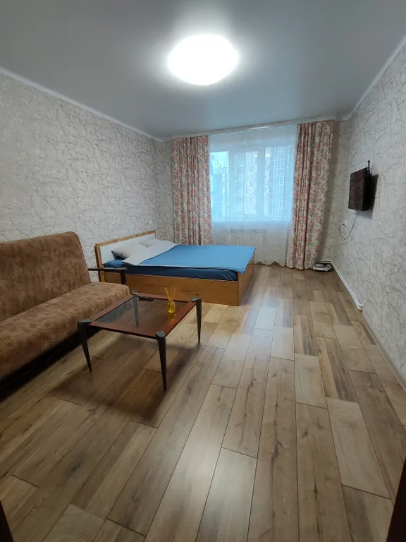 Уютная квартира в центральном районе города Курска, с тихим двором — аренда посуточно в Курск