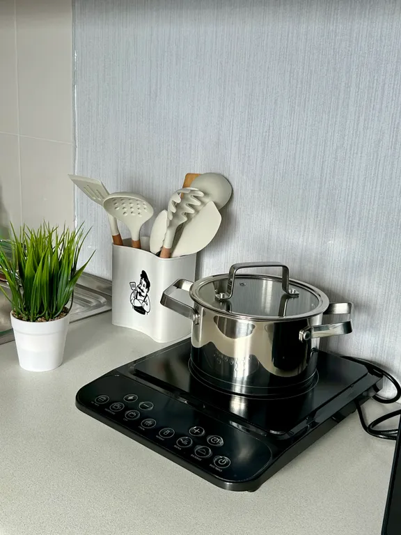 Студия с панорамным видом на Краснопольском проспекте