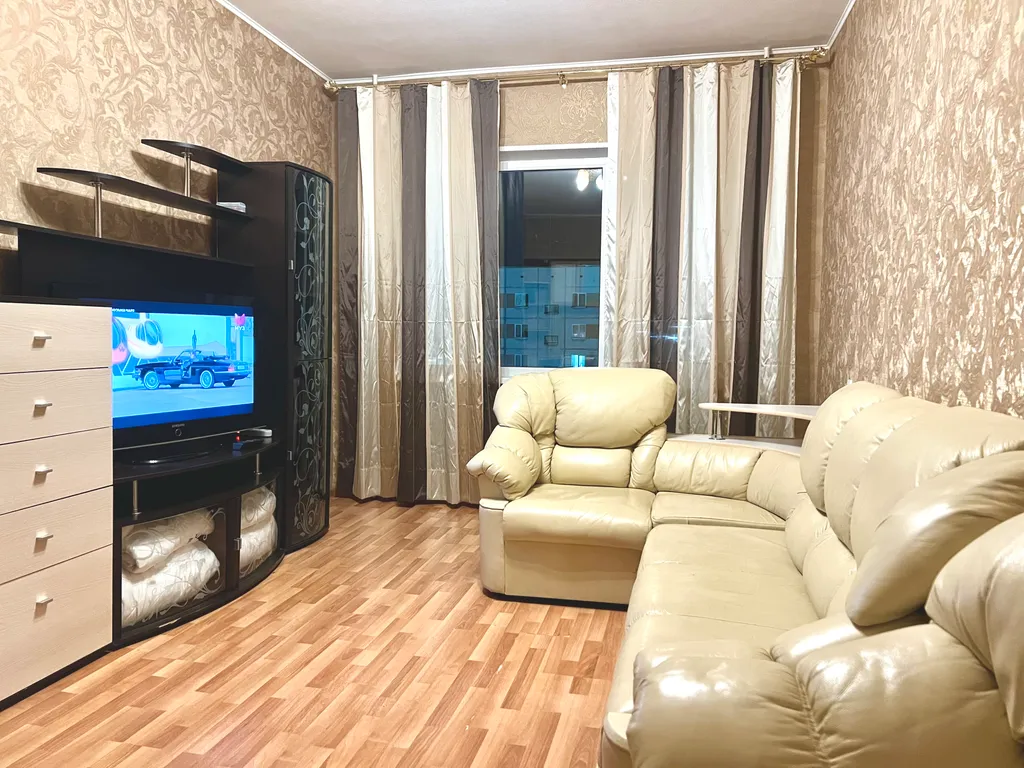 4-комнатная Квартира