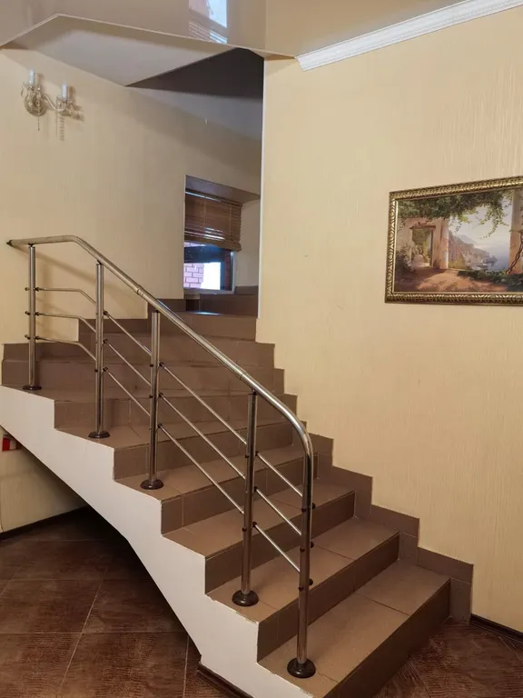 Уютный дом для большой компании