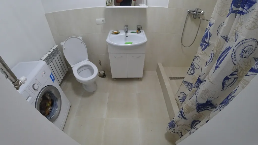 Отличная двухкомнатная квартира с двориком