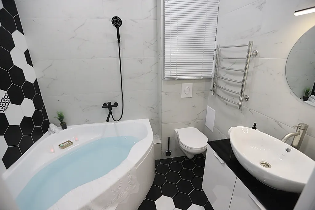 Апартаменты в центре с большой ванной