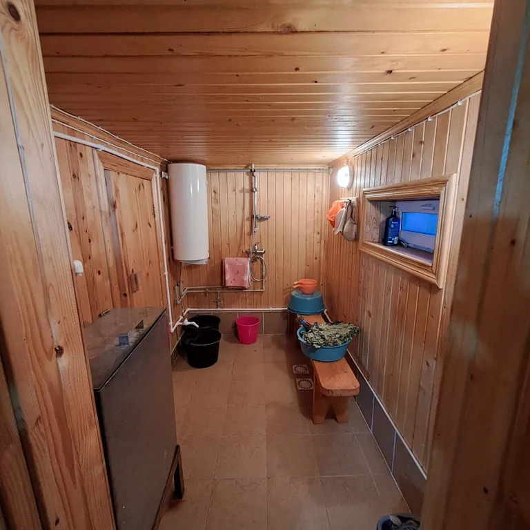 Уютный дом с баней