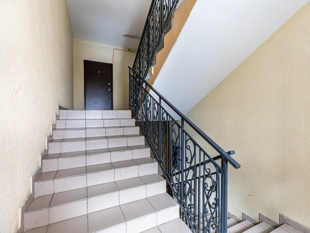 LS Кремлевская