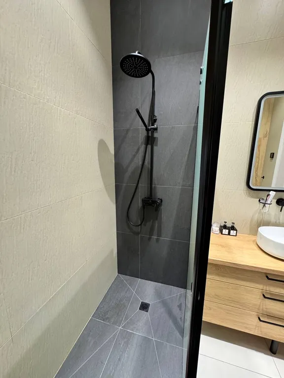 Современный стильный дом  лучшая локация у Калининград