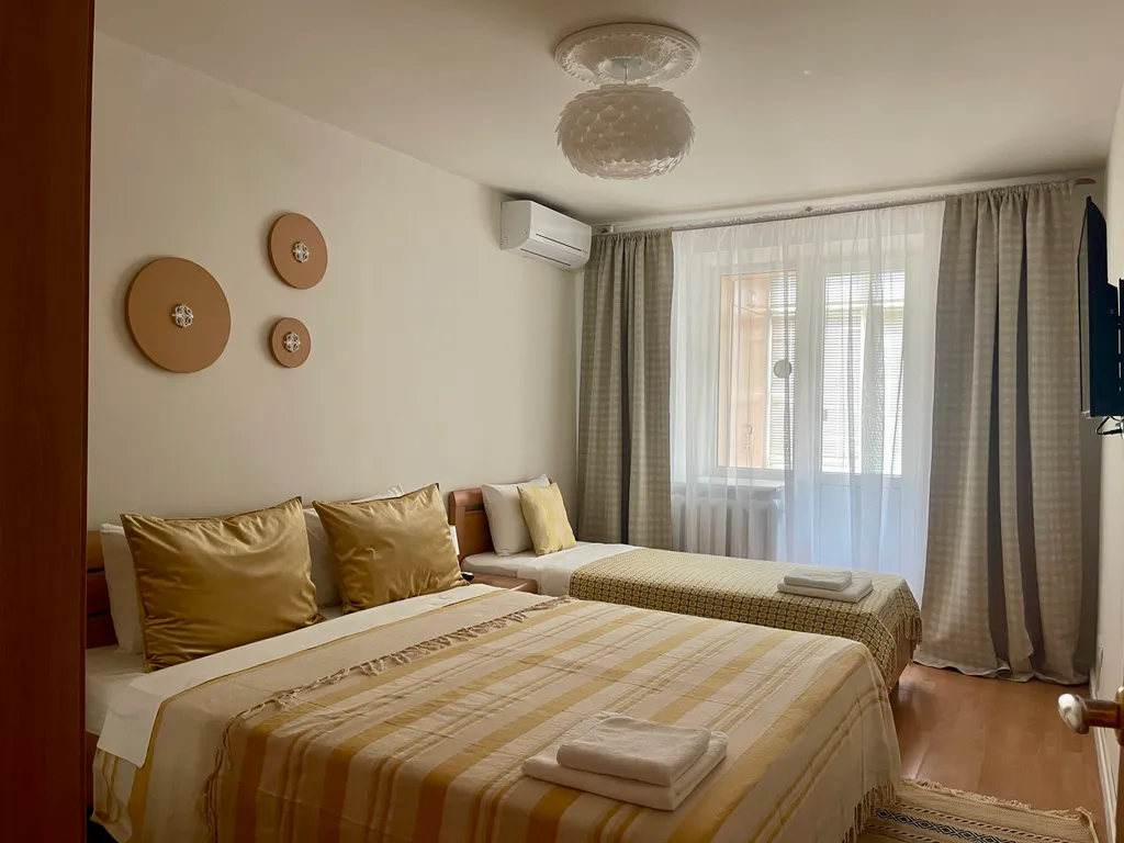 Просторная квартира с 4 изолированными комнатами в центре города