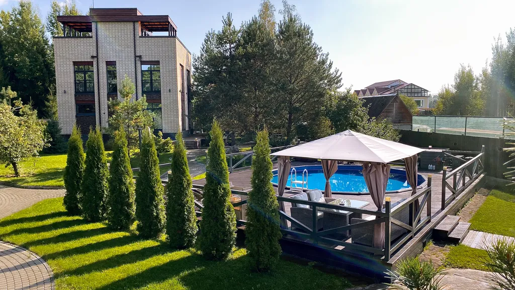 Загородный дом Räisälä с сауной, банным чаном и летним бассейном