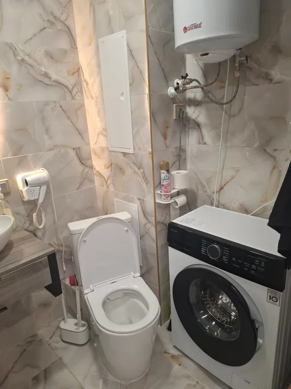 Стадион,,Нефтяник,,