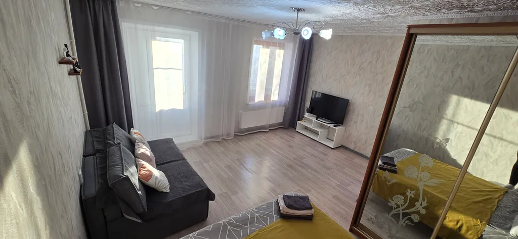 Однокомнатная квартира в центре города  Нягань