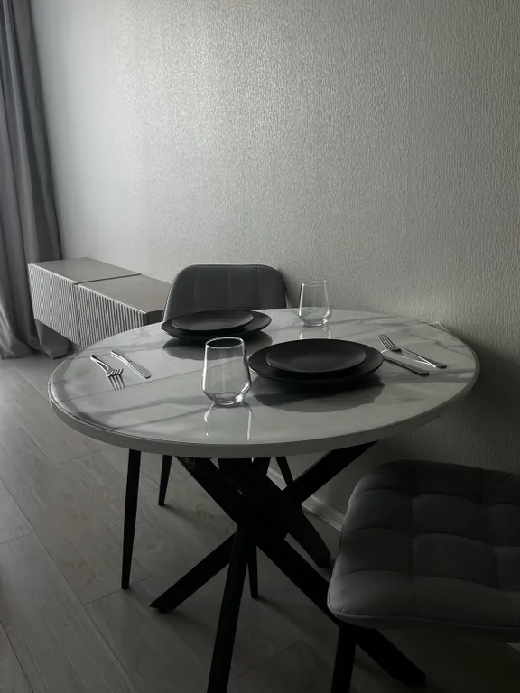 Уютная квартира с видом на Верх-Исетский пруд