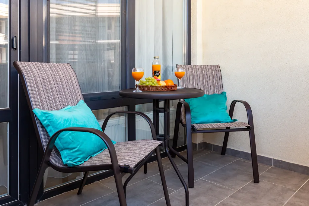 Уютное пространство Золотое Солнце в комплексе Атлас на первой линии