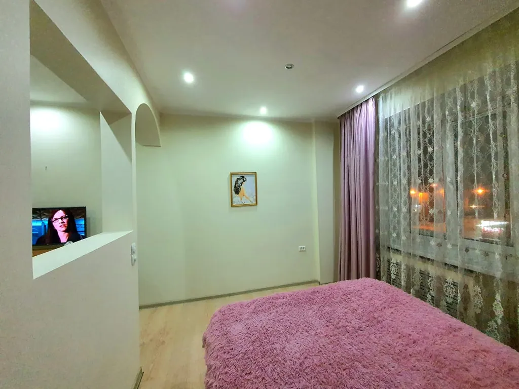 Квартира у ЖД вокзала — аренда посуточно в Сургут