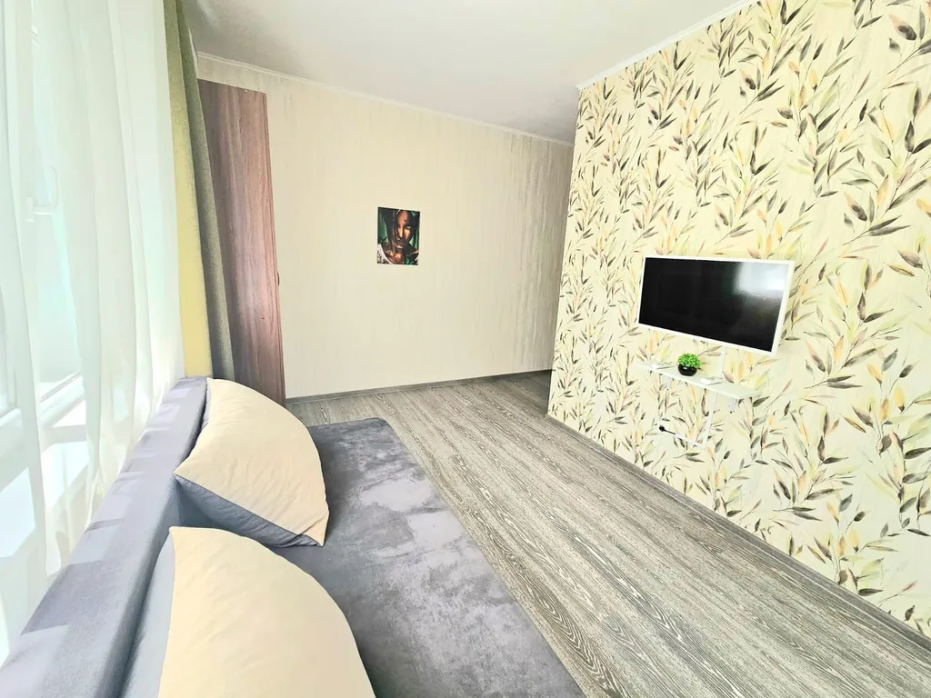 Квартира Квартира Студия в новом доме в тихом районе — Цемдолина