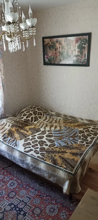 Уютный домик на берегу реки