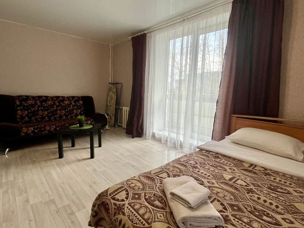 Однокомнатная квартира люкс в районе Универсама-2