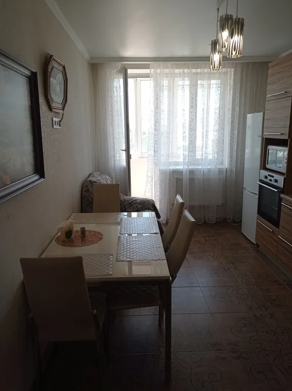 Уютная квартира возле ККБ