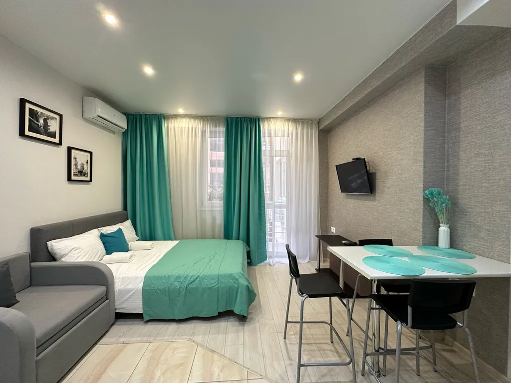 Квартира Квартира Уютная студия с отличным местом расположения — Сириус