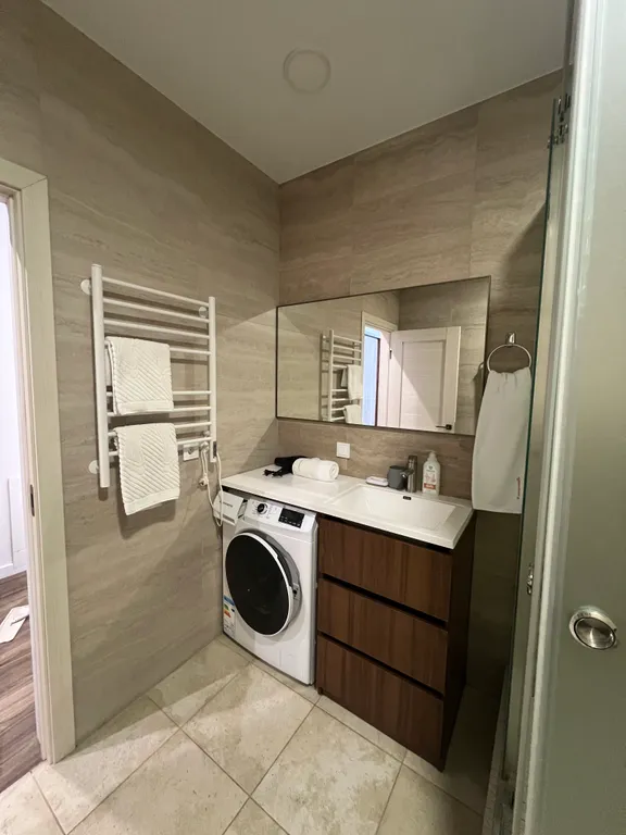 Уютная, светлая студия