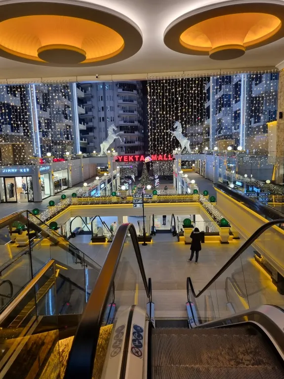 Стильная квартира у Yekta Mall