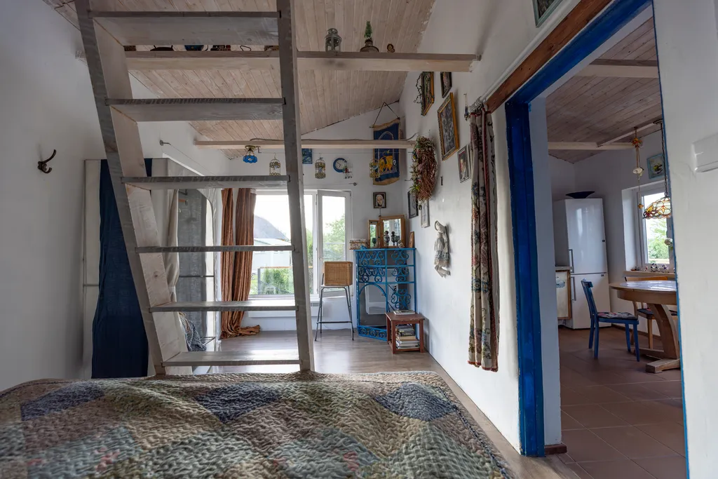 Три Галки Дом в саду