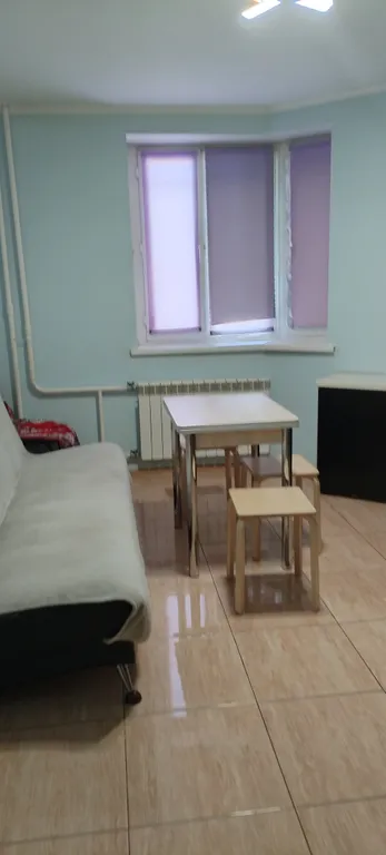 6 спальных мест 3к кв, рядом ТЦ, кафе и парковка