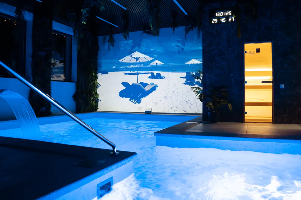 Уникальная локация-отдельный этаж из 3 комнат в спа-комплексе