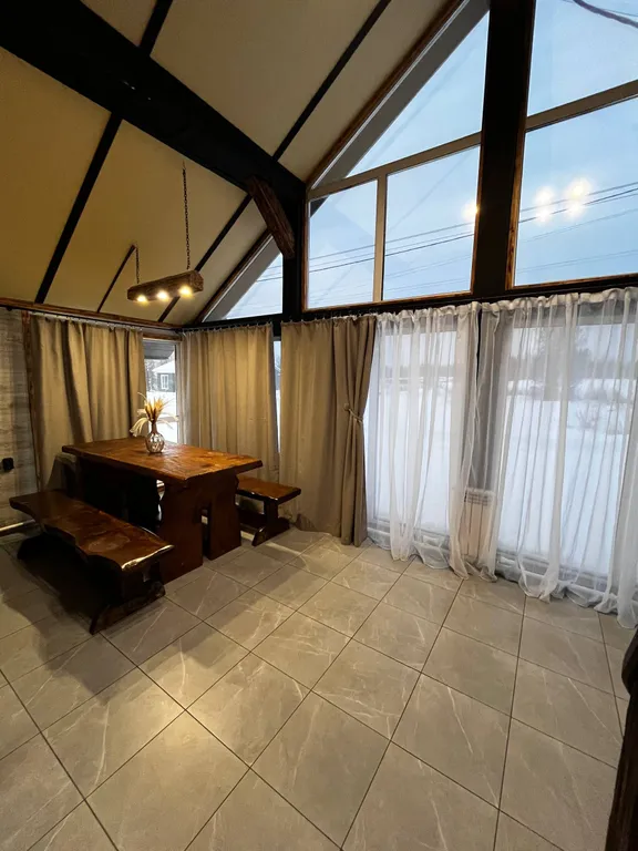 Домик №3 недалеко от подъёмника и других услуг курорта