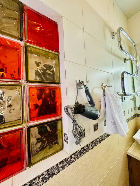 Двухкомнатная квартира в центре с закрытой парковкой